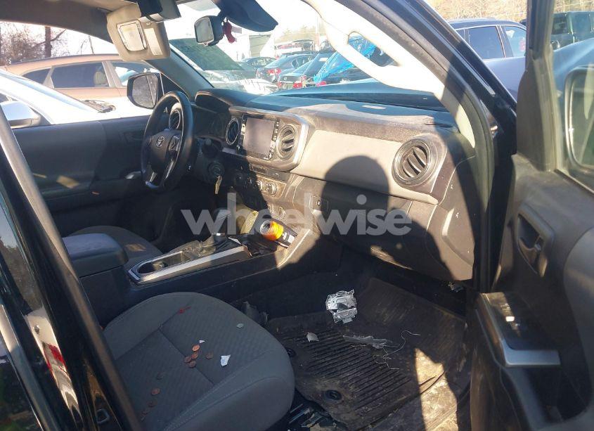 Photo 5 of 2022 Toyota Tacoma SR5 V6 (VIN 3TYSZ5AN8NT086169)