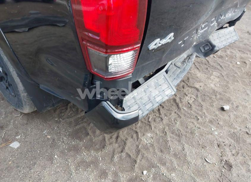 Photo 6 of 2022 Toyota Tacoma SR5 V6 (VIN 3TYSZ5AN8NT093249)