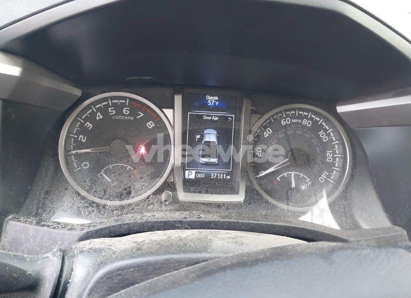 Photo 7 of 2022 Toyota Tacoma SR5 V6 (VIN 3TYSZ5AN8NT093249)