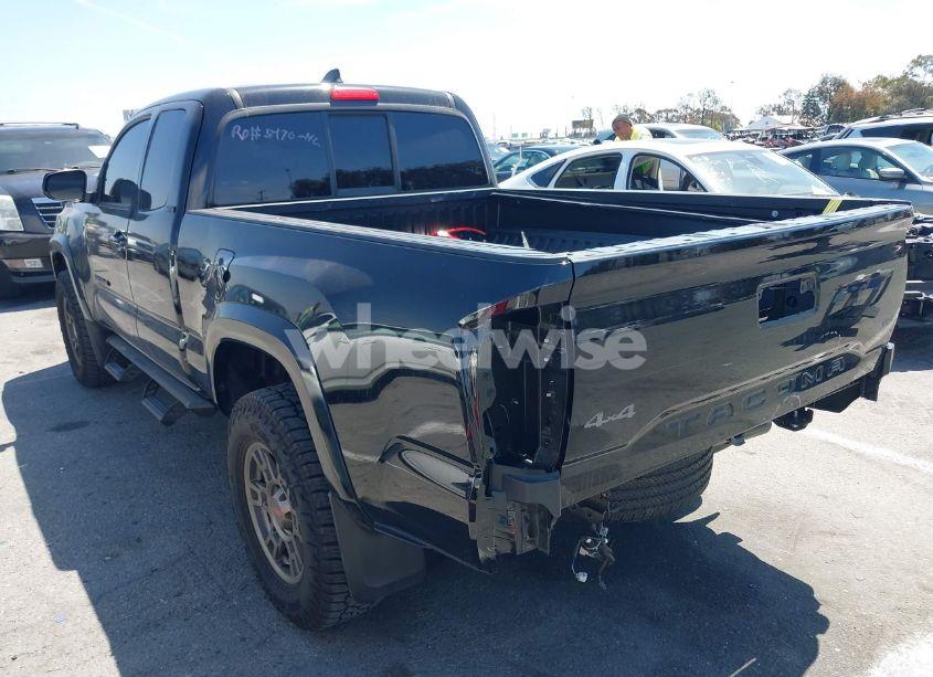 Photo 3 of 2022 Toyota Tacoma SR5 V6 (VIN 3TYSZ5AN9NT095317)