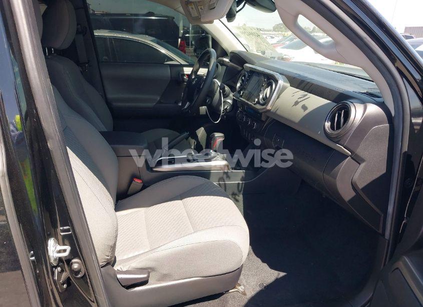 Photo 5 of 2022 Toyota Tacoma SR5 V6 (VIN 3TYSZ5AN9NT095317)