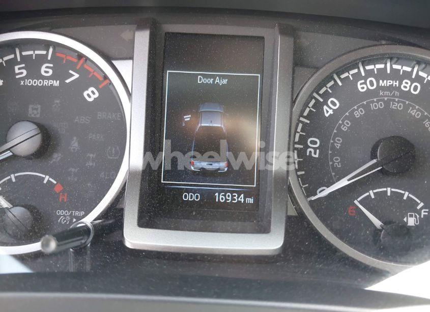 Photo 7 of 2022 Toyota Tacoma SR5 V6 (VIN 3TYSZ5AN9NT095317)
