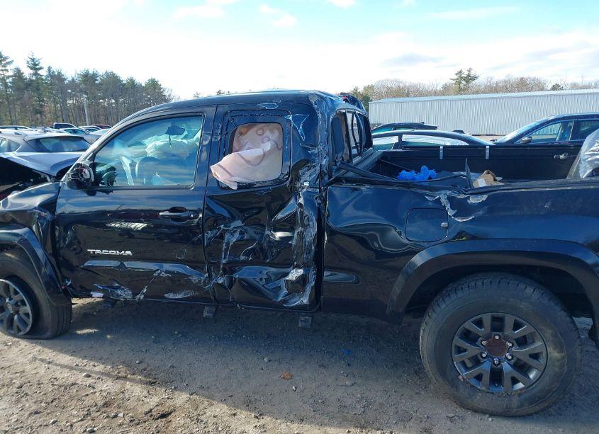 Photo 14 of 2020 Toyota Tacoma SR5 V6 (VIN 3TYSZ5ANXLT002060)