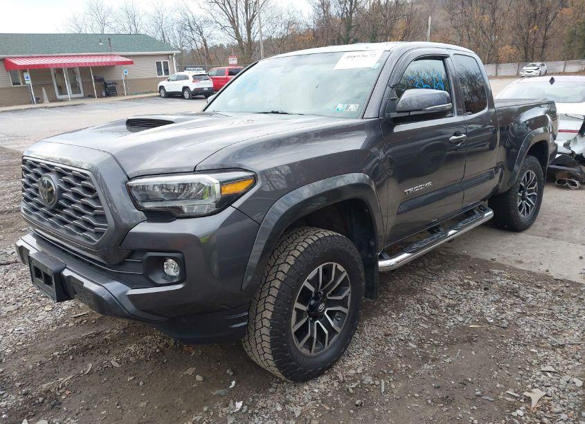Photo 2 of 2021 Toyota Tacoma TRD SPORT (VIN 3TYSZ5ANXMT014307)