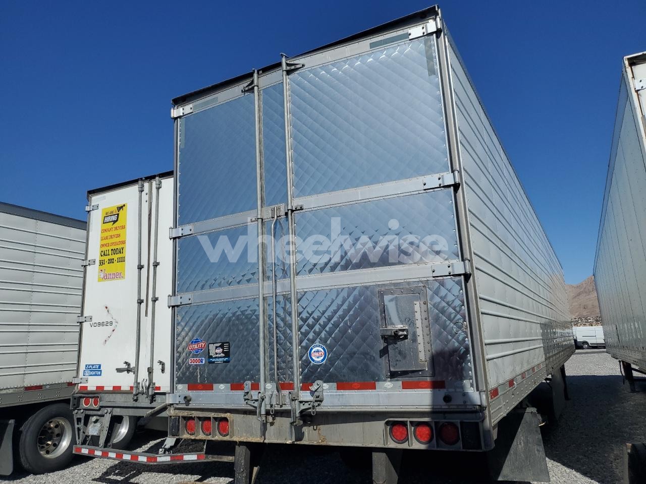 Photo 4 of 2023 UTILITY REFRIGERATED VAN TRAILER (VIN 3UTVS2533P8913504)