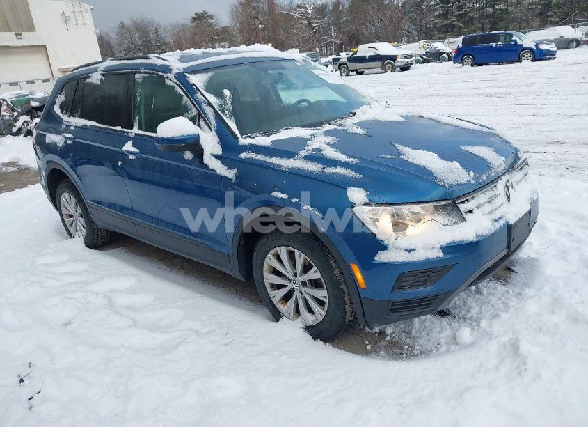 2019 Volkswagen Tiguan 2.0T S (VIN 3VV0B7AX0KM140226) main photo