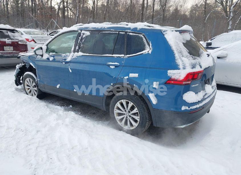 Photo 3 of 2019 Volkswagen Tiguan 2.0T S (VIN 3VV0B7AX0KM140226)