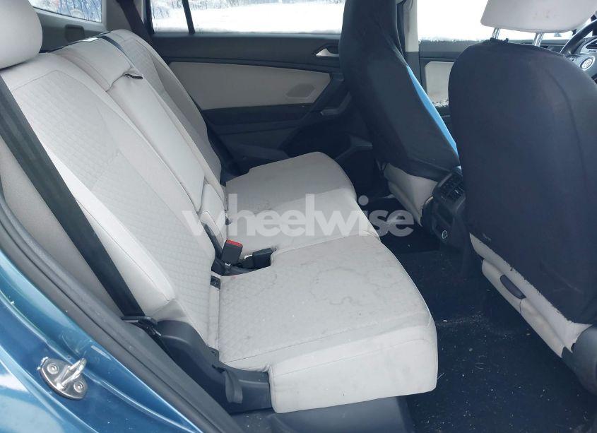 Photo 8 of 2019 Volkswagen Tiguan 2.0T S (VIN 3VV0B7AX0KM140226)