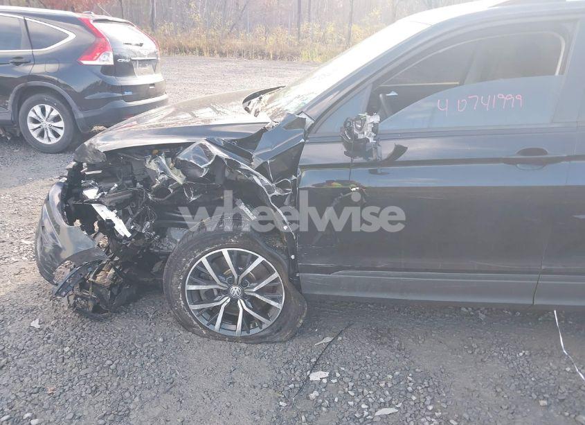 Photo 6 of 2021 Volkswagen Tiguan 2.0T S (VIN 3VV0B7AX0MM007260)