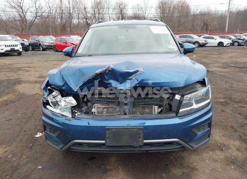 Photo 12 of 2018 Volkswagen Tiguan 2.0T S (VIN 3VV0B7AX1JM067415)