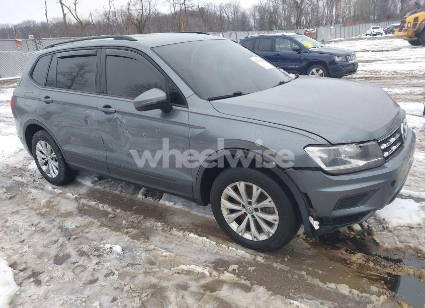 2018 Volkswagen Tiguan 2.0T S (VIN 3VV0B7AX1JM143571) main photo