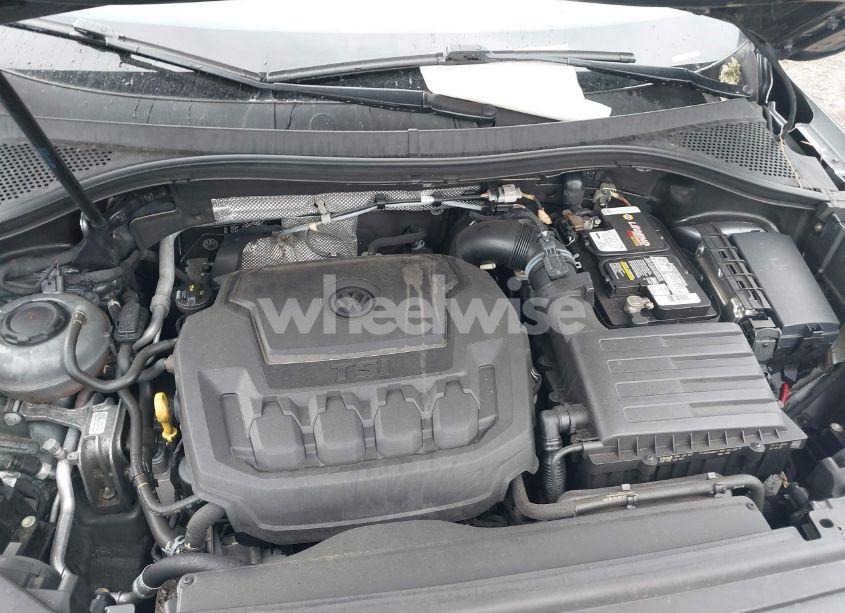 Photo 10 of 2019 Volkswagen Tiguan 2.0T S (VIN 3VV0B7AX1KM046808)
