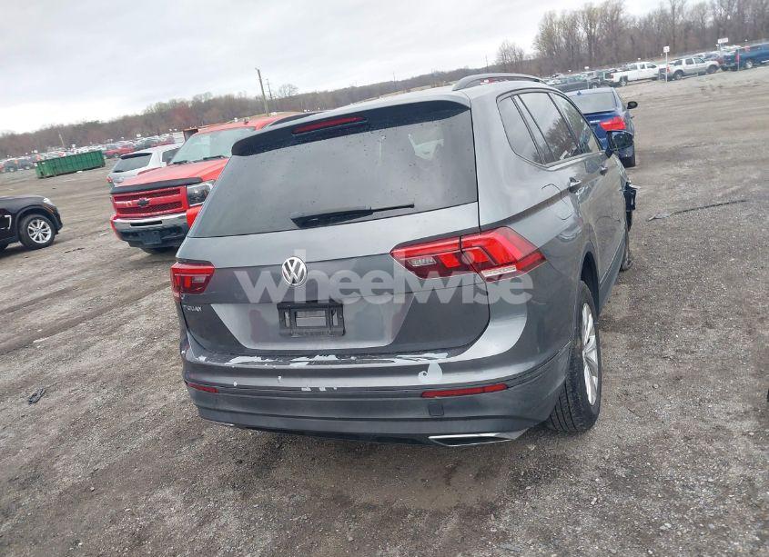Photo 16 of 2019 Volkswagen Tiguan 2.0T S (VIN 3VV0B7AX1KM046808)