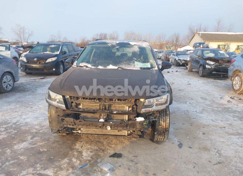 Photo 13 of 2020 Volkswagen Tiguan S (VIN 3VV0B7AX1LM172412)