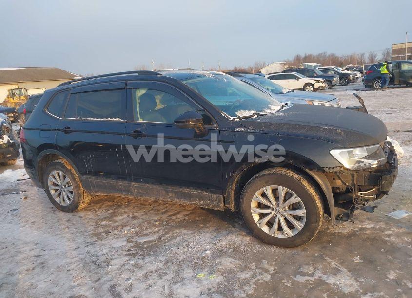 Photo 14 of 2020 Volkswagen Tiguan S (VIN 3VV0B7AX1LM172412)