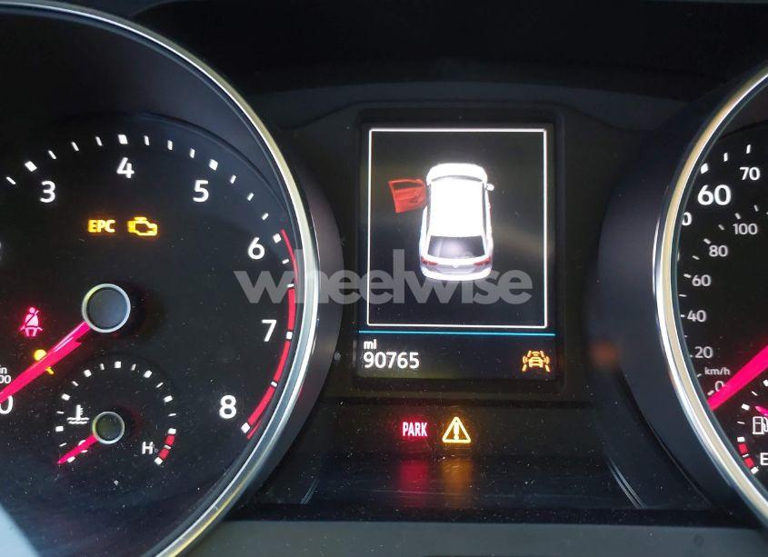 Photo 16 of 2020 Volkswagen Tiguan S (VIN 3VV0B7AX1LM172412)