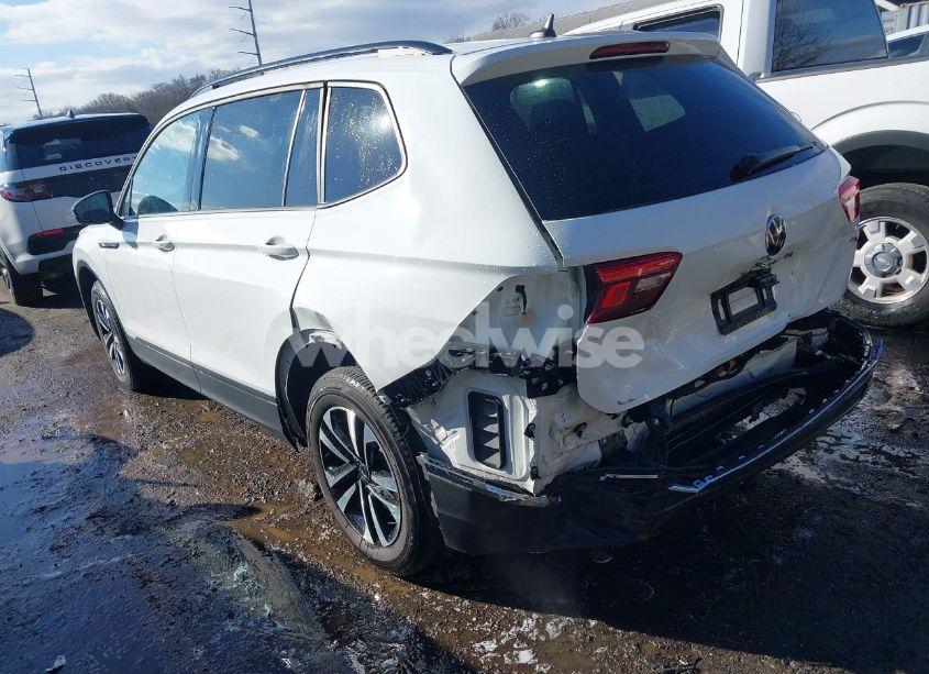 Photo 3 of 2022 Volkswagen Tiguan 2.0T S (VIN 3VV0B7AX1NM035831)