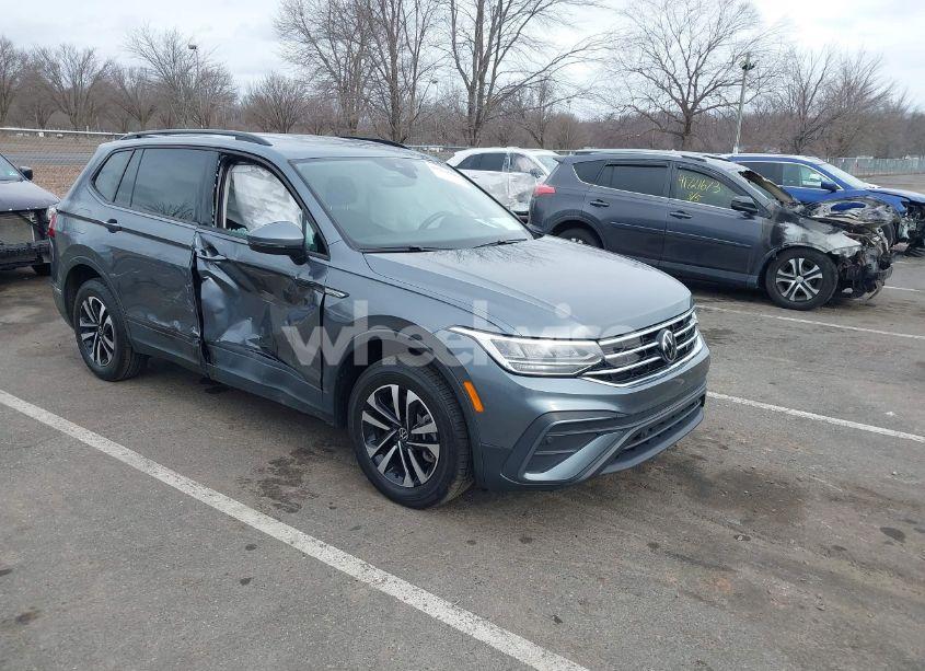 2022 Volkswagen Tiguan 2.0T S (VIN 3VV0B7AX1NM042942) main photo