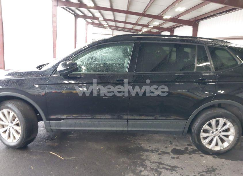 Photo 14 of 2020 Volkswagen Tiguan 2.0T S (VIN 3VV0B7AX2LM012779)