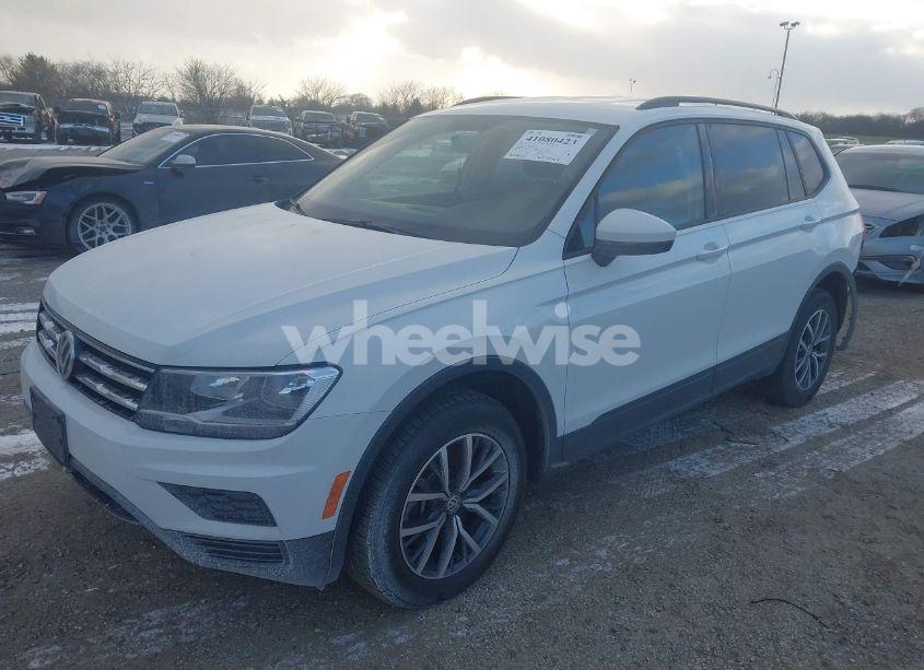 Photo 2 of 2021 Volkswagen Tiguan 2.0T S (VIN 3VV0B7AX2MM103620)