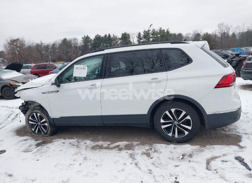 Photo 14 of 2022 Volkswagen Tiguan 2.0T S (VIN 3VV0B7AX2NM125909)
