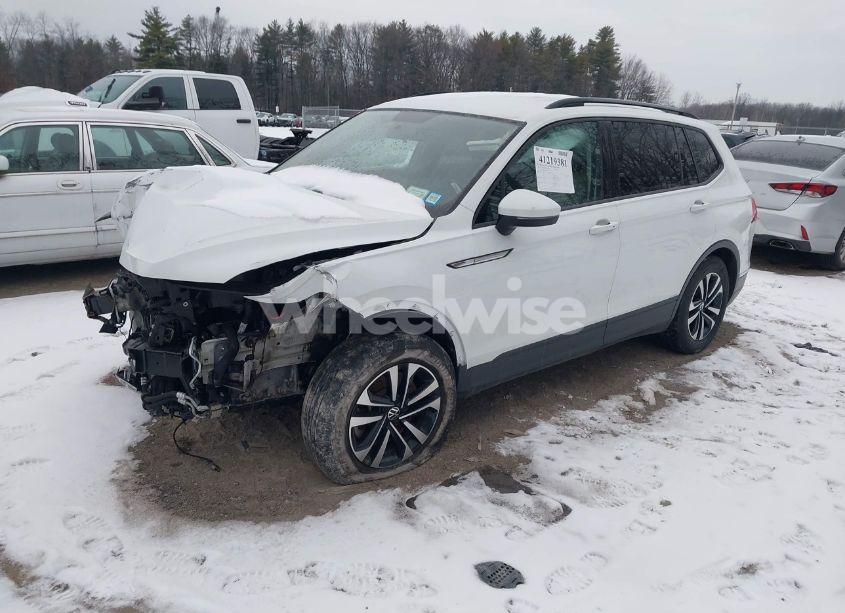 Photo 2 of 2022 Volkswagen Tiguan 2.0T S (VIN 3VV0B7AX2NM125909)