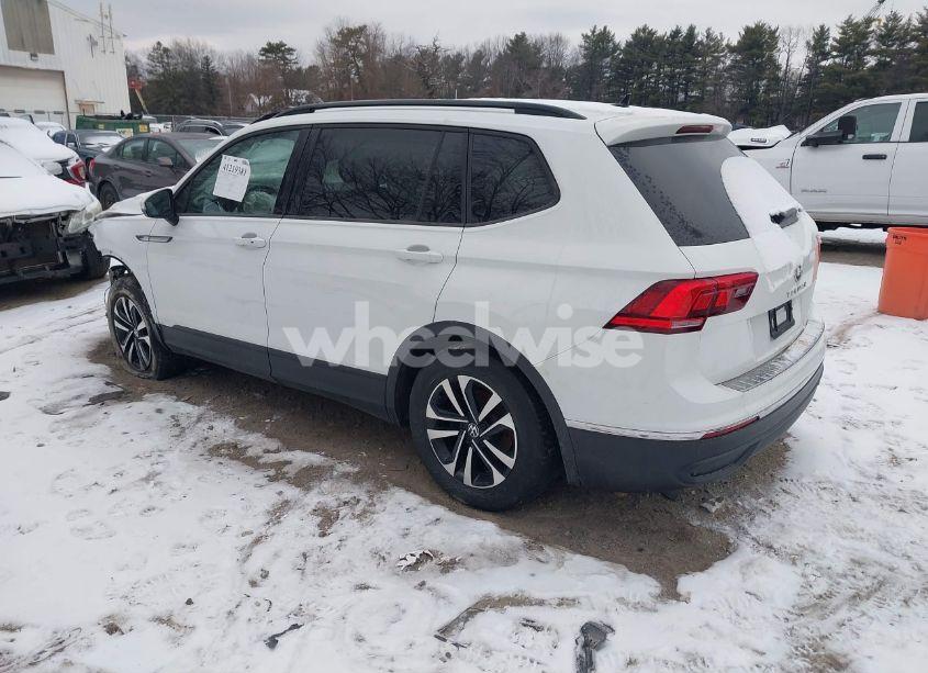 Photo 3 of 2022 Volkswagen Tiguan 2.0T S (VIN 3VV0B7AX2NM125909)