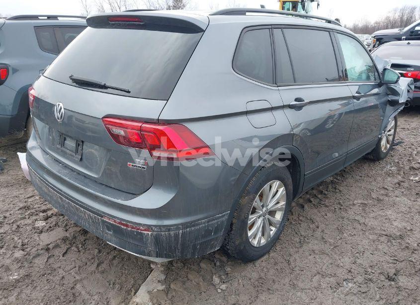 Photo 4 of 2018 Volkswagen Tiguan 2.0T S (VIN 3VV0B7AX3JM017728)