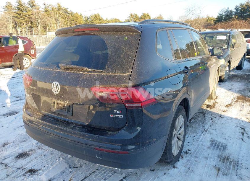 Photo 4 of 2018 Volkswagen Tiguan 2.0T S (VIN 3VV0B7AX3JM021763)