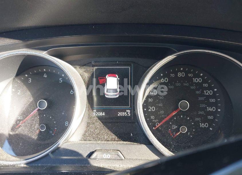 Photo 7 of 2018 Volkswagen Tiguan 2.0T S (VIN 3VV0B7AX3JM021763)