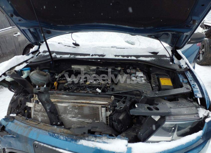 Photo 10 of 2018 Volkswagen Tiguan 2.0T S (VIN 3VV0B7AX3JM050390)