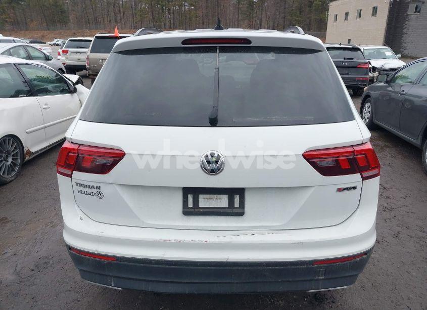 Photo 16 of 2020 Volkswagen Tiguan 2.0T S (VIN 3VV0B7AX3LM143350)