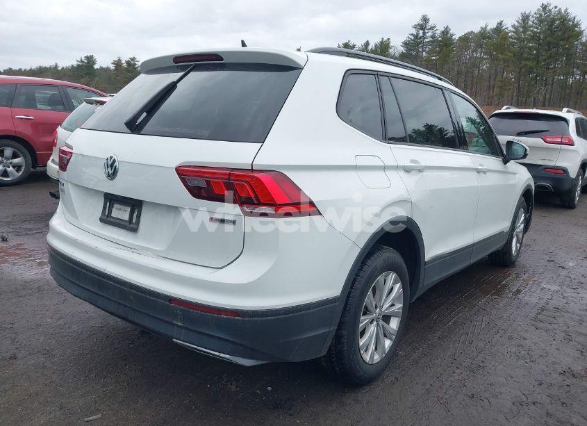 Photo 4 of 2020 Volkswagen Tiguan 2.0T S (VIN 3VV0B7AX3LM143350)