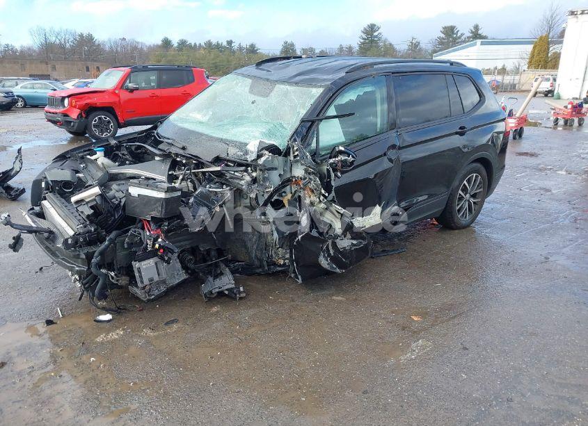 Photo 2 of 2021 Volkswagen Tiguan 2.0T S (VIN 3VV0B7AX3MM013862)
