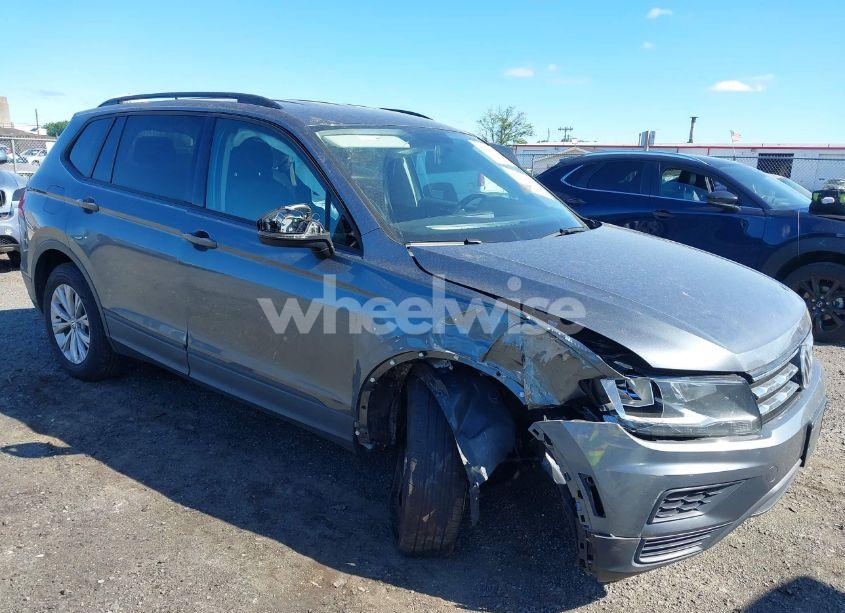 2020 Volkswagen Tiguan 2.0T S (VIN 3VV0B7AX4LM133653) main photo