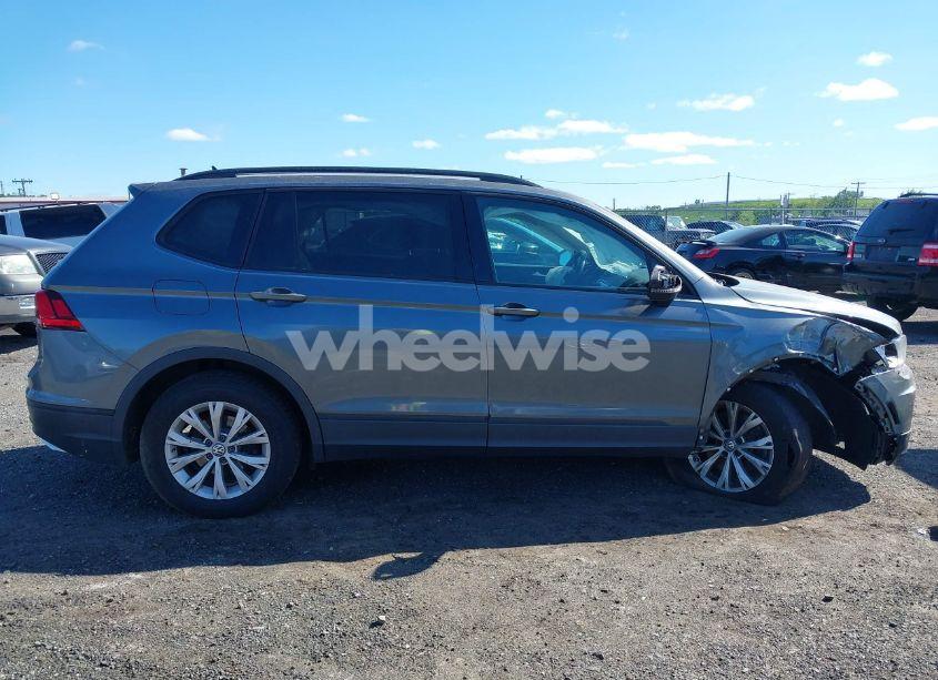 Photo 13 of 2020 Volkswagen Tiguan 2.0T S (VIN 3VV0B7AX4LM133653)