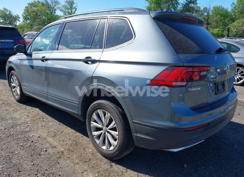 Photo 3 of 2020 Volkswagen Tiguan 2.0T S (VIN 3VV0B7AX4LM133653)