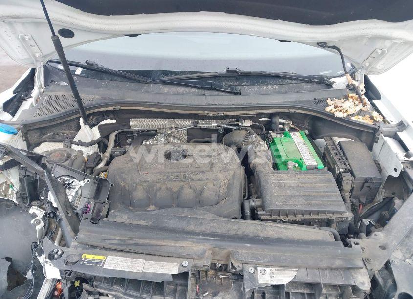 Photo 10 of 2019 Volkswagen Tiguan 2.0T S (VIN 3VV0B7AX5KM053471)