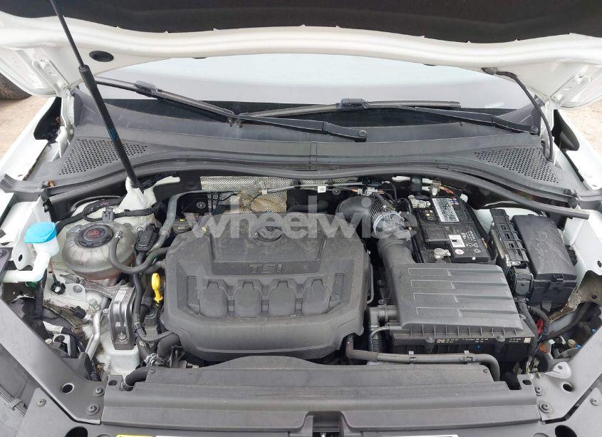 Photo 10 of 2020 Volkswagen Tiguan 2.0T S (VIN 3VV0B7AX5LM131894)