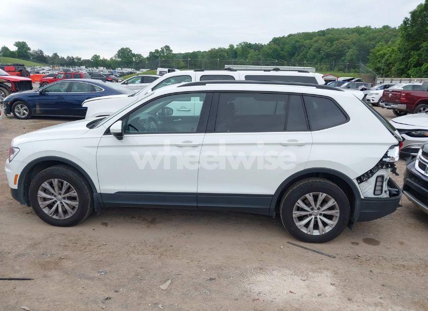 Photo 14 of 2020 Volkswagen Tiguan 2.0T S (VIN 3VV0B7AX5LM131894)