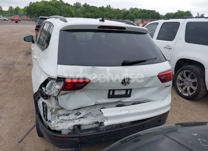 Photo 16 of 2020 Volkswagen Tiguan 2.0T S (VIN 3VV0B7AX5LM131894)