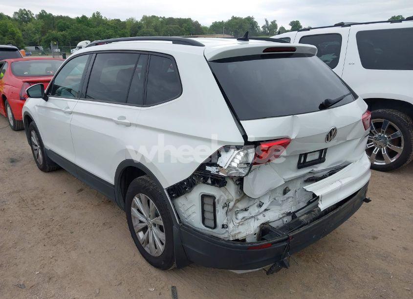 Photo 6 of 2020 Volkswagen Tiguan 2.0T S (VIN 3VV0B7AX5LM131894)