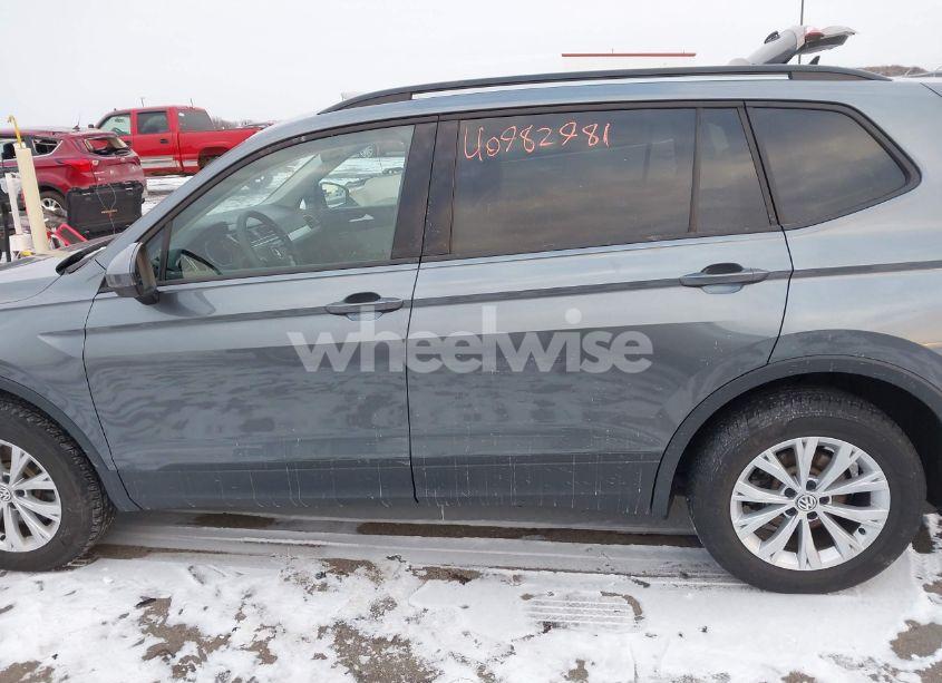 Photo 14 of 2020 Volkswagen Tiguan 2.0T S (VIN 3VV0B7AX5LM133550)