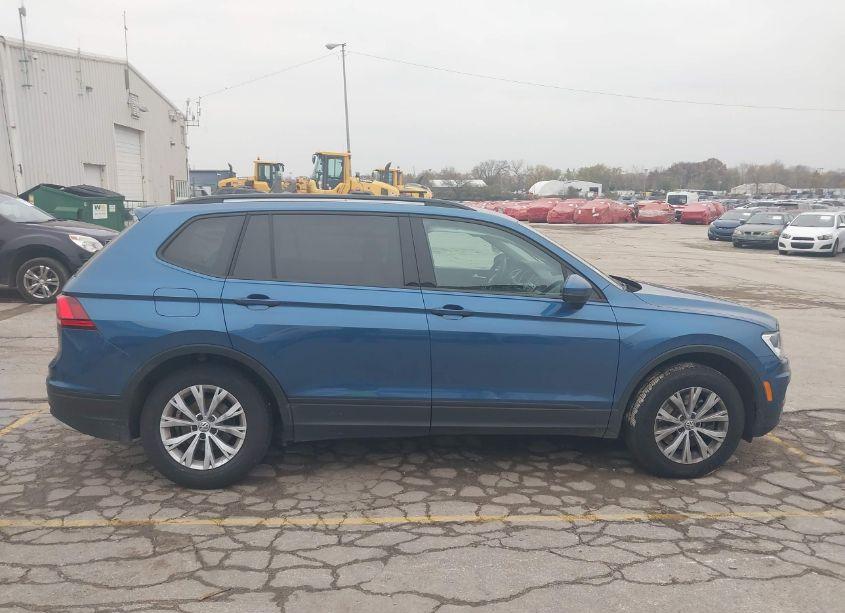 Photo 13 of 2020 Volkswagen Tiguan 2.0T S (VIN 3VV0B7AX6LM166296)