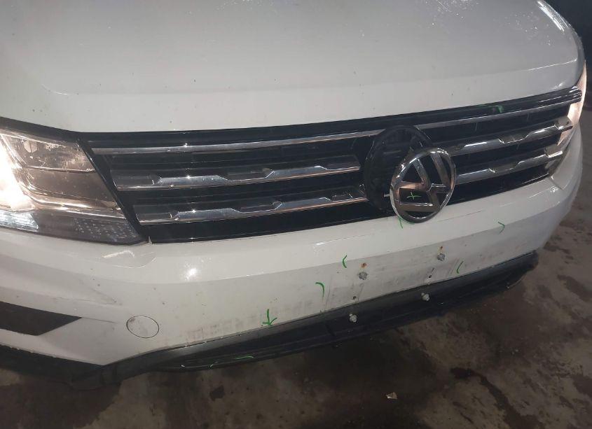 Photo 17 of 2018 Volkswagen Tiguan 2.0T S (VIN 3VV0B7AX7JM060114)