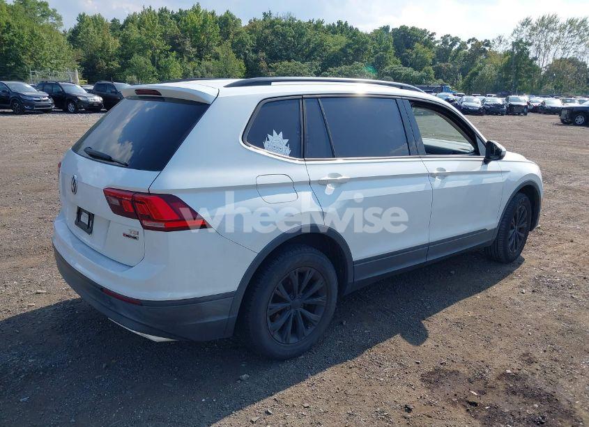 Photo 4 of 2018 Volkswagen Tiguan 2.0T S (VIN 3VV0B7AX7JM080220)