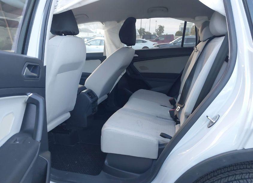 Photo 8 of 2019 Volkswagen Tiguan 2.0T S (VIN 3VV0B7AX7KM040009)