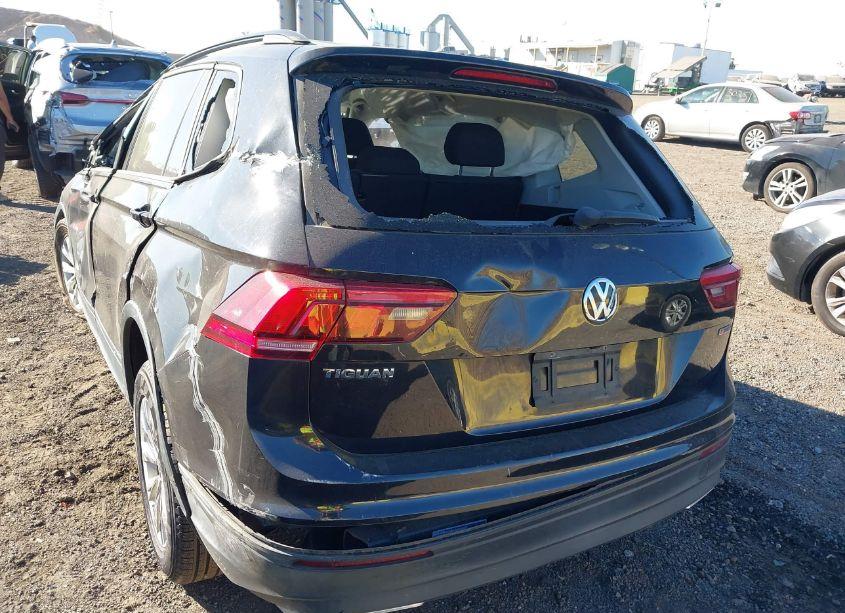 Photo 20 of 2019 Volkswagen Tiguan 2.0T S (VIN 3VV0B7AX7KM095513)