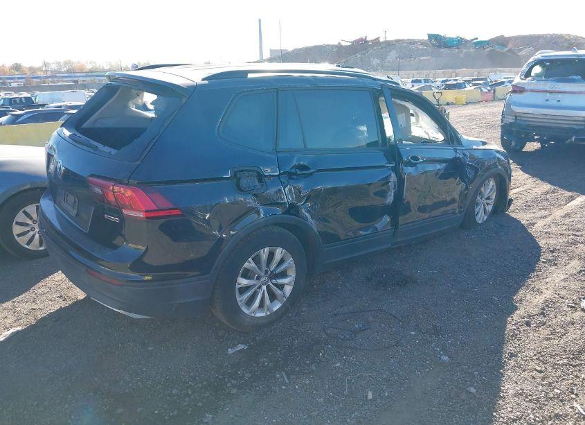 Photo 4 of 2019 Volkswagen Tiguan 2.0T S (VIN 3VV0B7AX7KM095513)