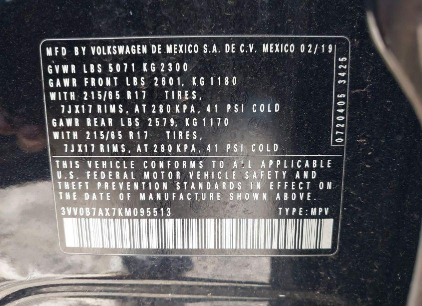 Photo 9 of 2019 Volkswagen Tiguan 2.0T S (VIN 3VV0B7AX7KM095513)